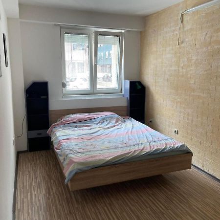 Donna Apartment Skopje Buitenkant foto